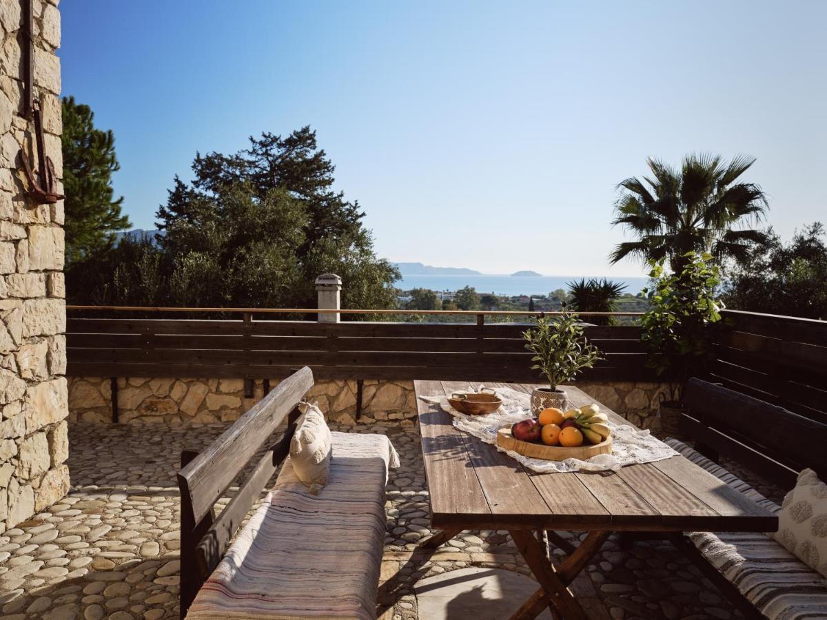 Vafias Villa - Tranquil Location, Ideal For Large Groups, By Zantewize Lithakia  Zewnętrze zdjęcie